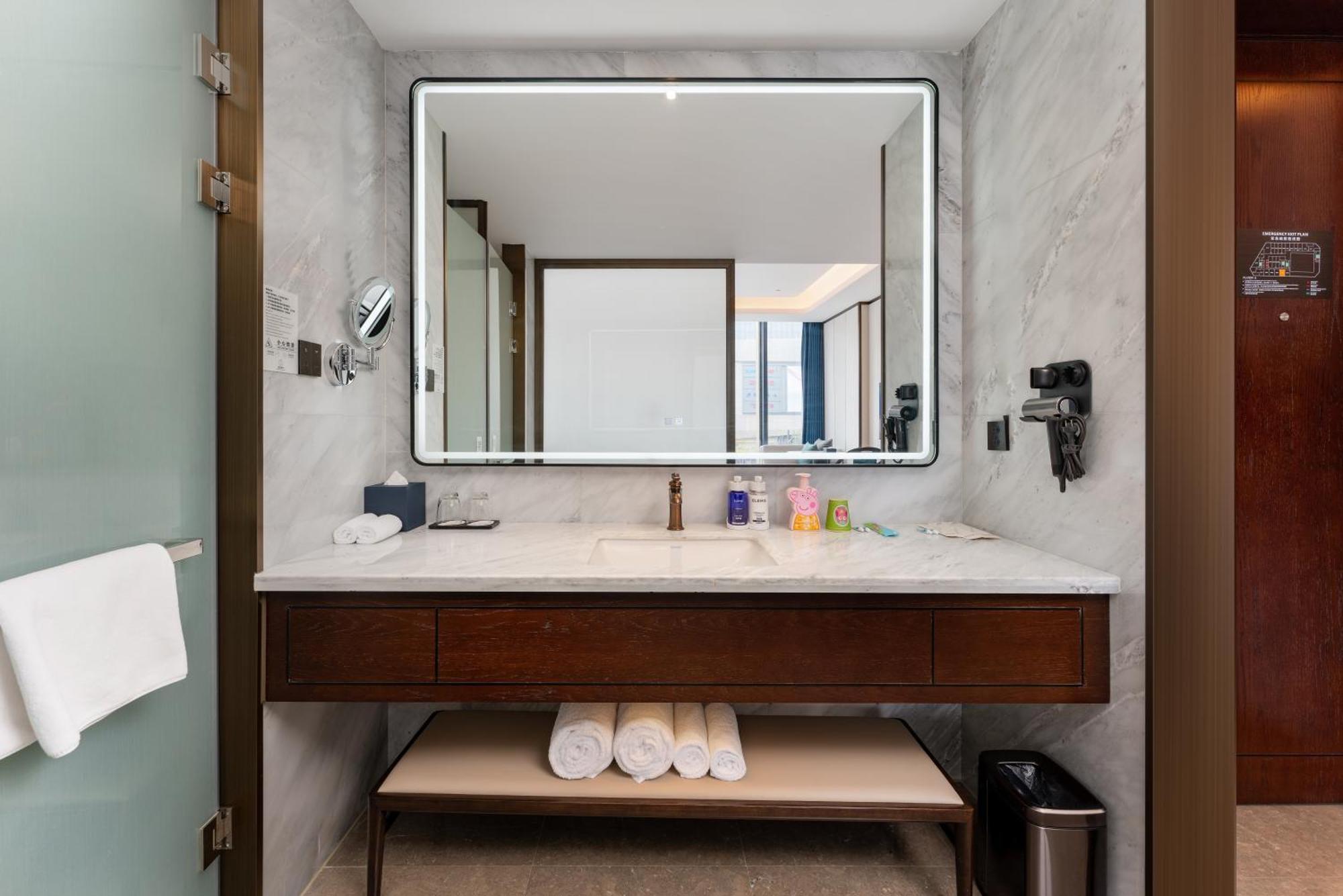 Voco - Hangzhou Binjiang Minghao By Ihg Экстерьер фото